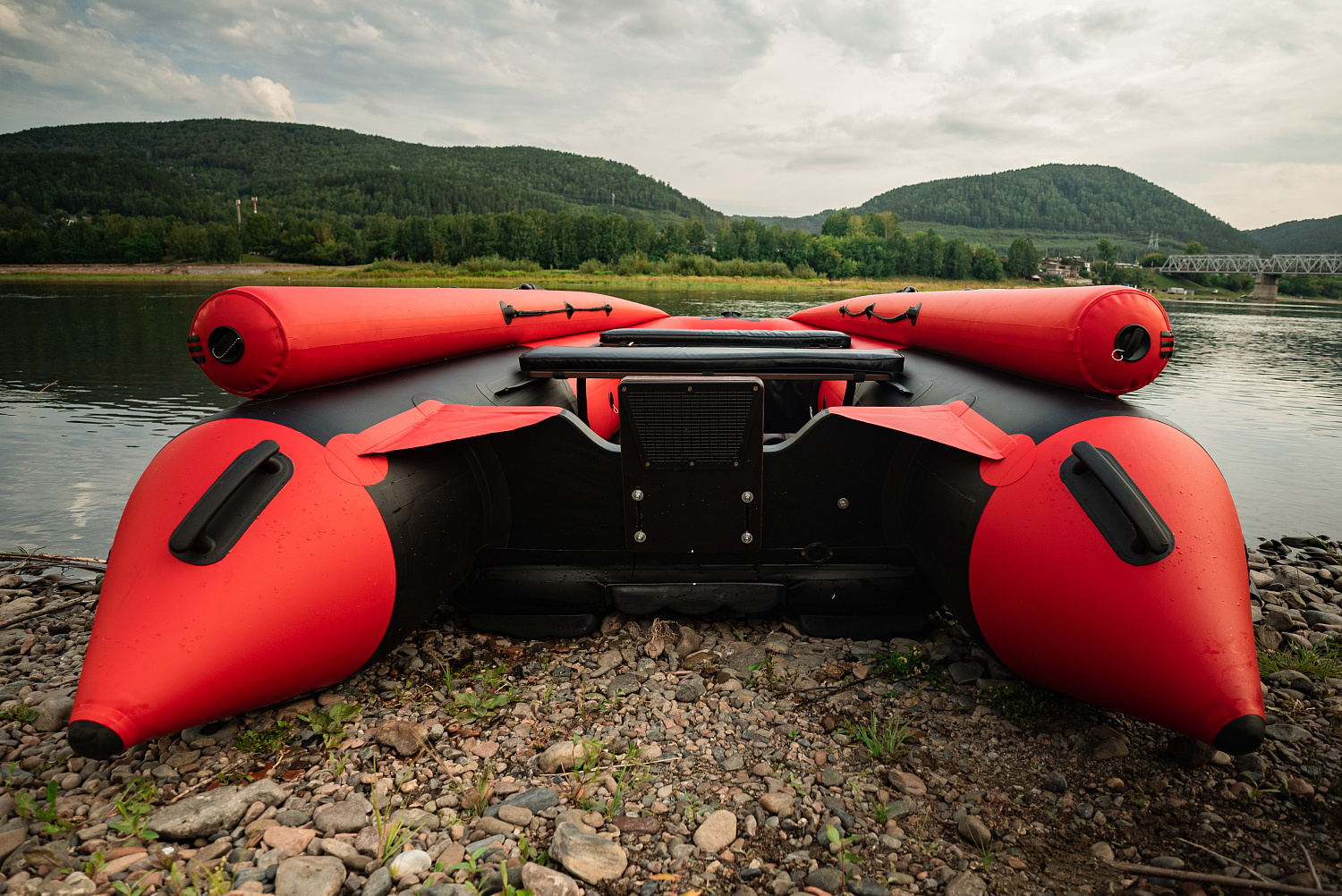 Лодка MISHIMO RIVER FJET PRO 470 под водомет в Иркутске