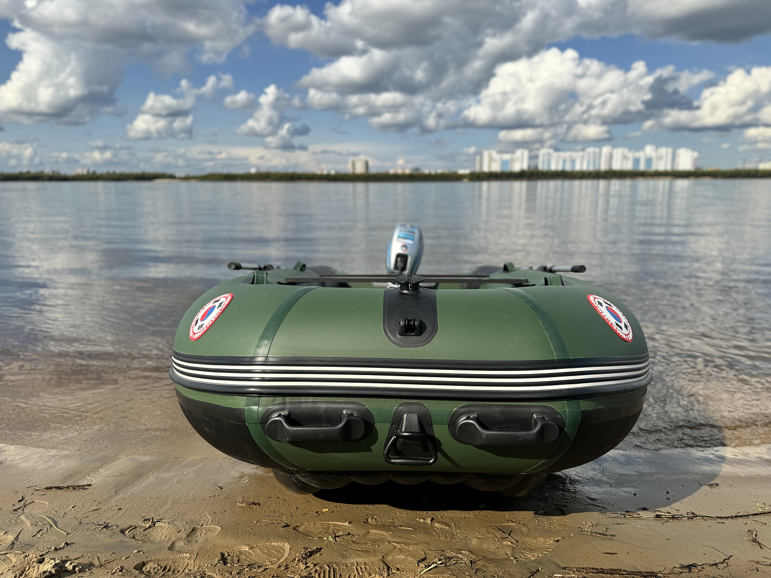 Лодка MISHIMO BIG FLOOR 400 в Иркутске