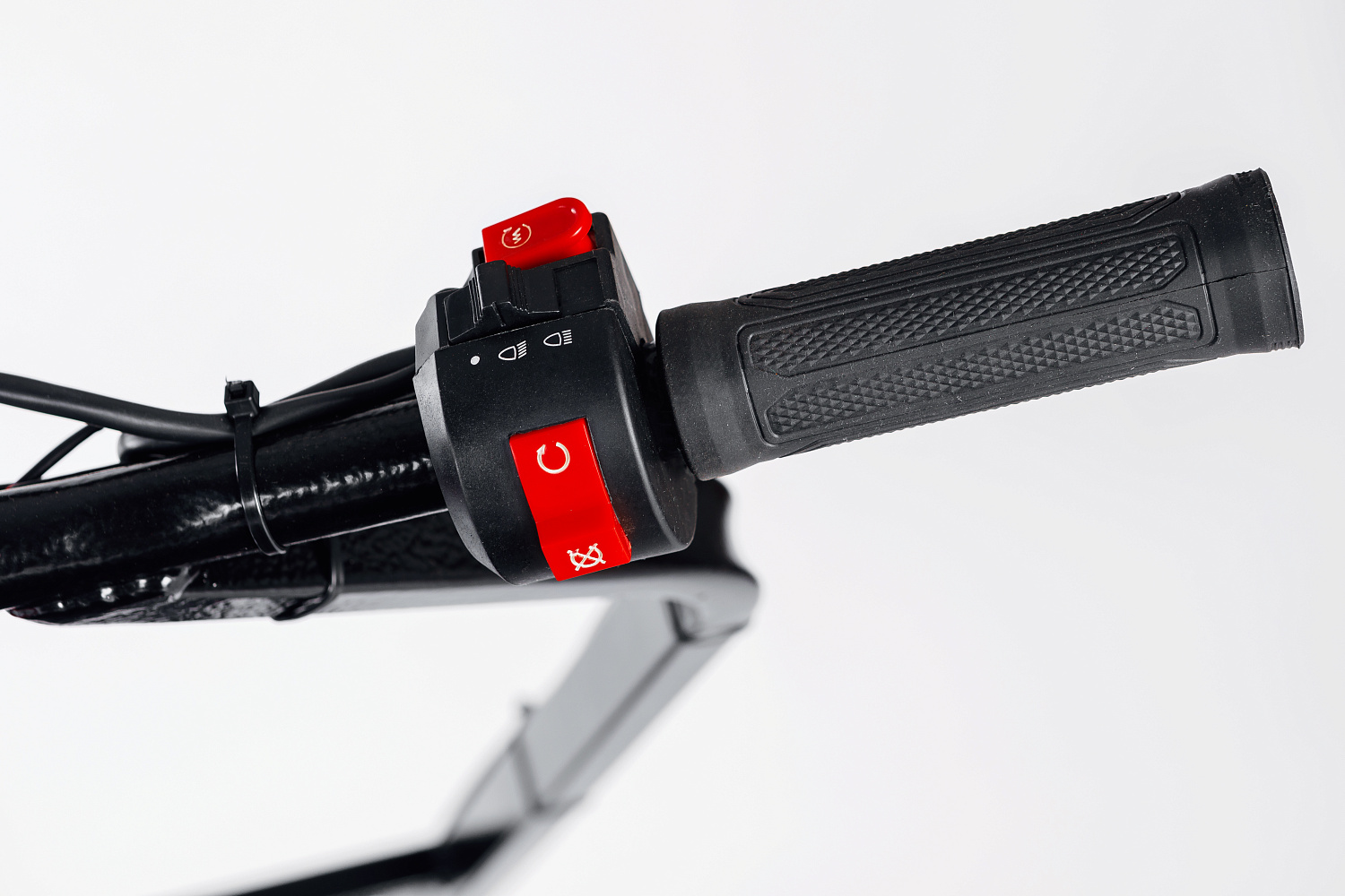 МОТОБУКСИРОВЩИК IKUDZO LONG 2.0 1700/500 EKR19 в Иркутске