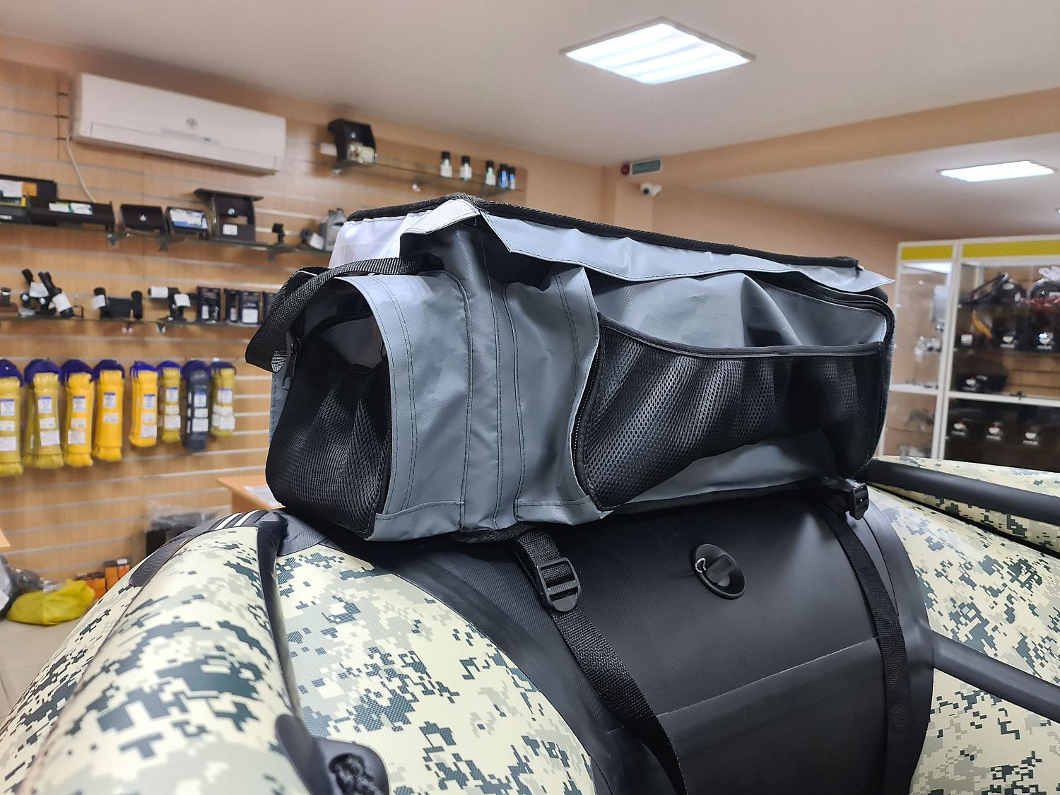 СУМКА ЛЮКС НА БАЛЛОН ДЛЯ ЛОДОК ПВХ 50Х25Х25 СМ в Иркутске